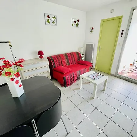Apartment Renove, 4 Pers, Parking Prive, Proche Port Et - Cap D'agde - Fr-1-723-127